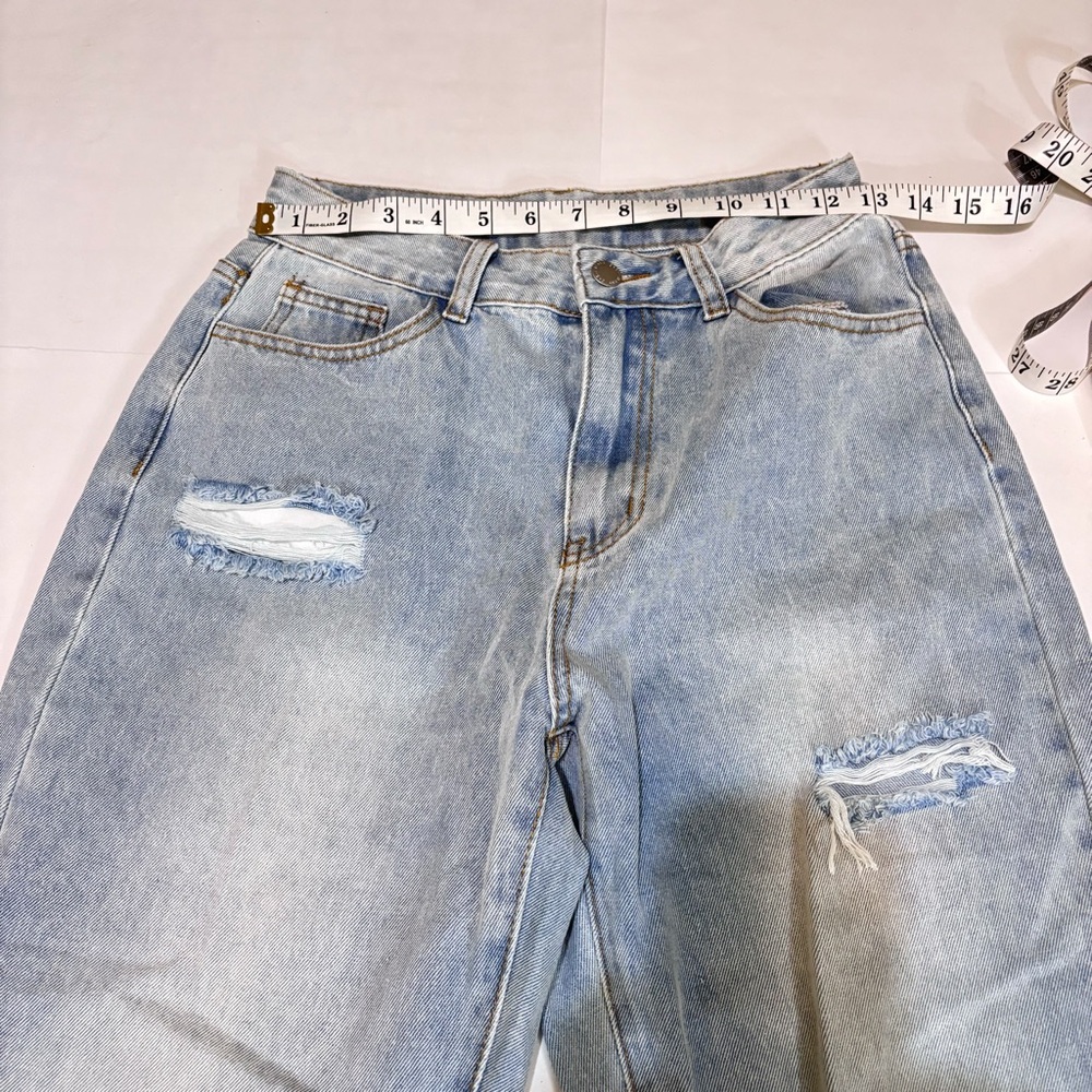 SHEIN Light Blue Distressed Denim Jeans - Picture 4 of 9